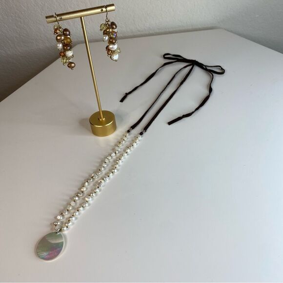 Gold, Pearl, & Bronze Cluster Drop Earrings - Picture 2 of 5